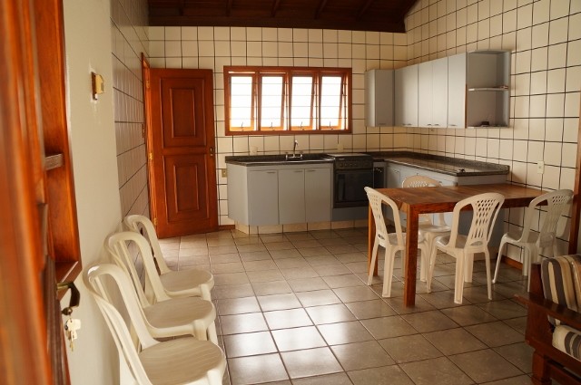 Foto 1 - Casa para 08 personas em cachoeira do bom jesus